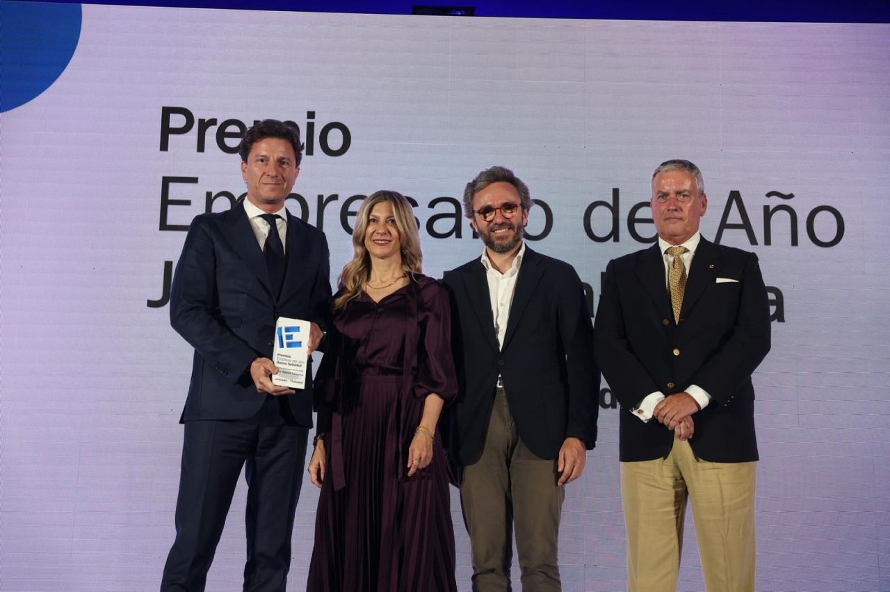En este momento estás viendo José Agustín Lalaguna es distinguido con el Premio Empresario del Año 2025 por su liderazgo al frente de Levitec